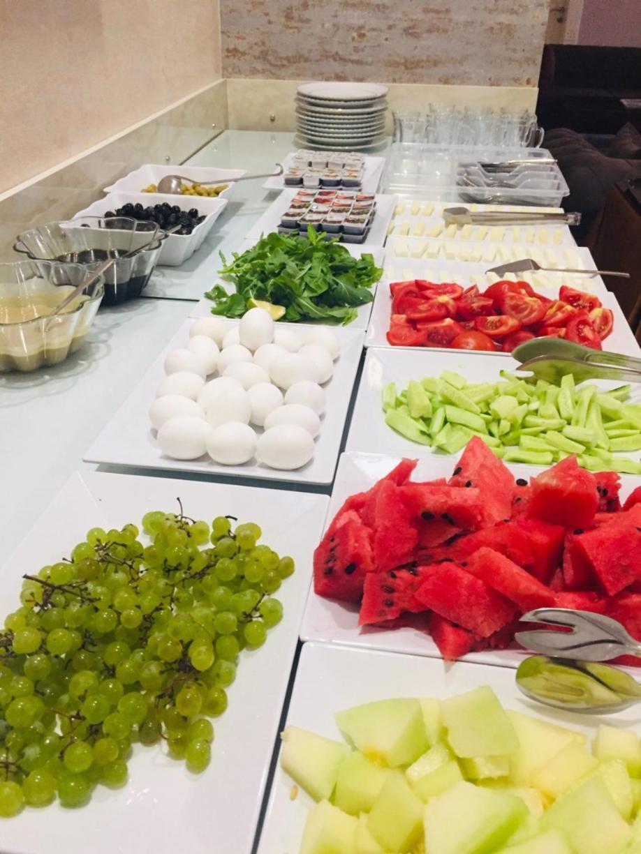 Derya Hotel Mersin  Esterno foto